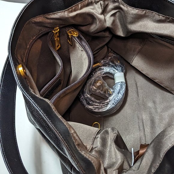 Black Cluci Women's Purse - Picture 3 of 7